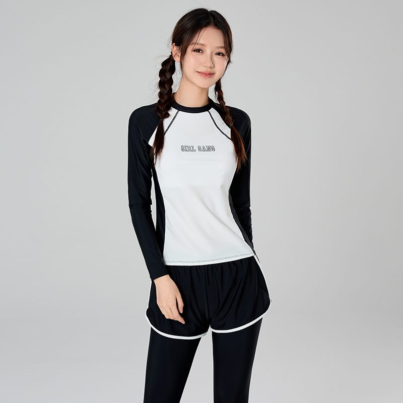 ชุดว่ายน้ำเด็กผู้หญิงแบบ Rash  - Rash Guard Long Sleeve บทวิจารณ์และราคา